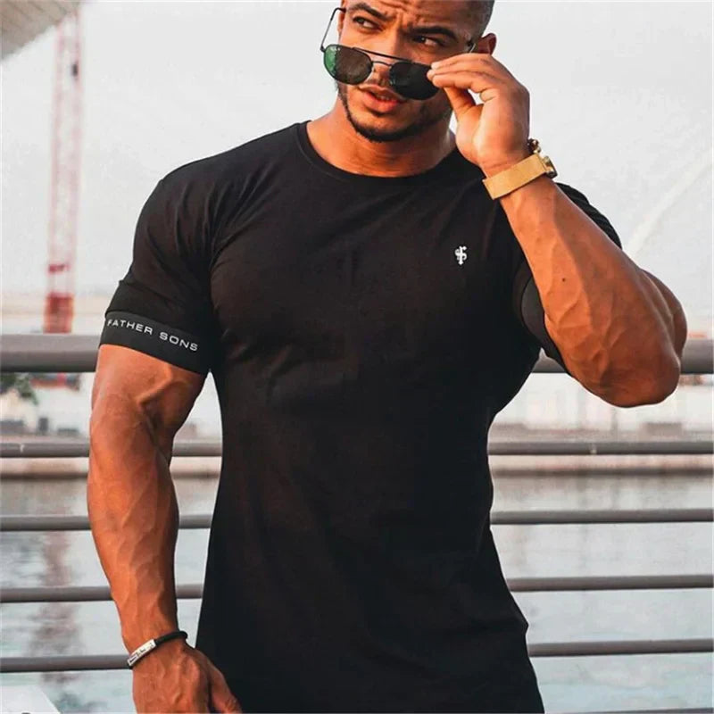 Män - Muscle Fit T-shirt med korta ärmar - Bekväm och stilren - Perfekt för träning och vardag - Sondberg Boutique